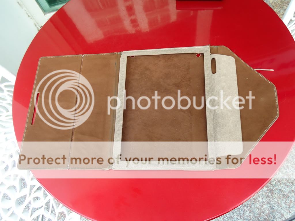 Bao da Playbook giá rẻ, dựng ngang dựng dọc, có quai nắm 1 bên và 2 bên ^^