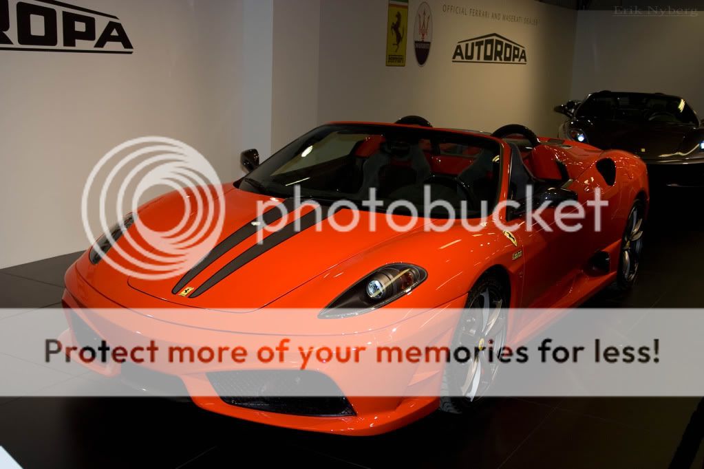 http://i856.photobucket.com/albums/ab125/Masquerade17/Motorshow2/IMG_3394.jpg