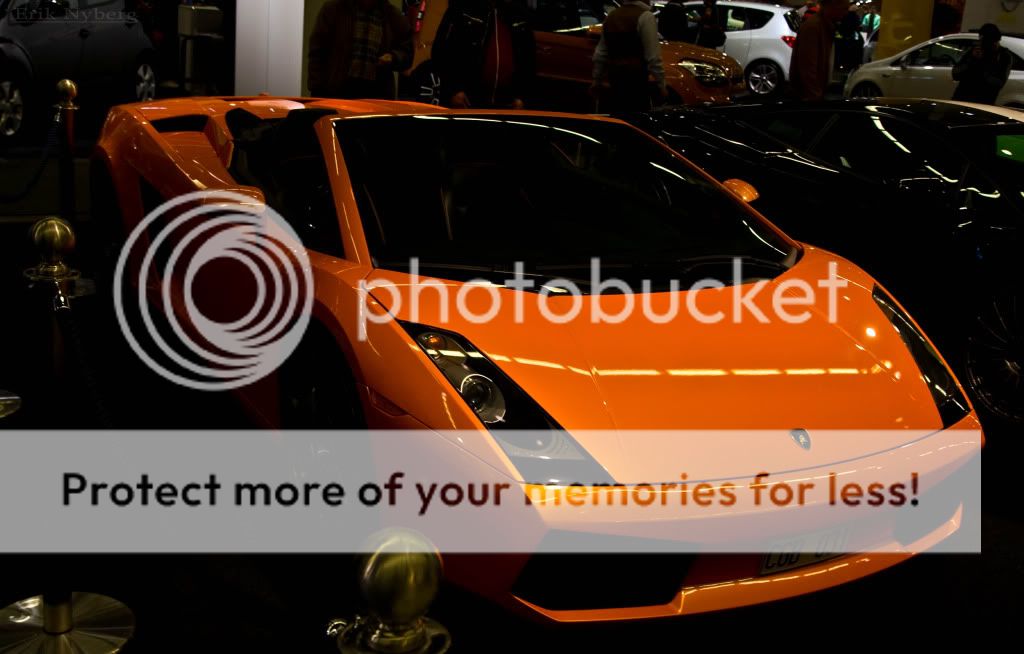 http://i856.photobucket.com/albums/ab125/Masquerade17/Motorshow2/IMG_3432.jpg