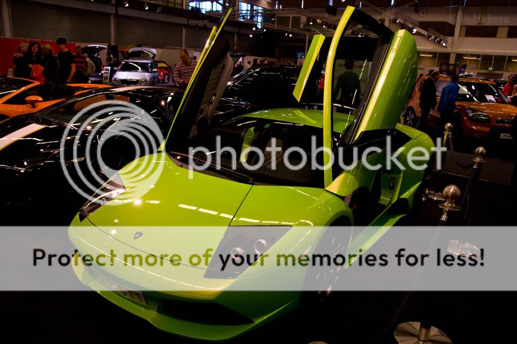 http://i856.photobucket.com/albums/ab125/Masquerade17/Motorshow2/IMG_3471.jpg