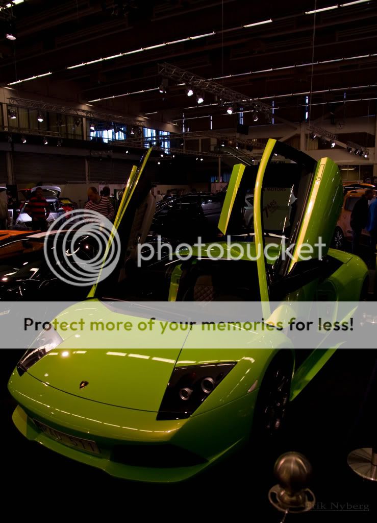 http://i856.photobucket.com/albums/ab125/Masquerade17/Motorshow2/IMG_3472.jpg